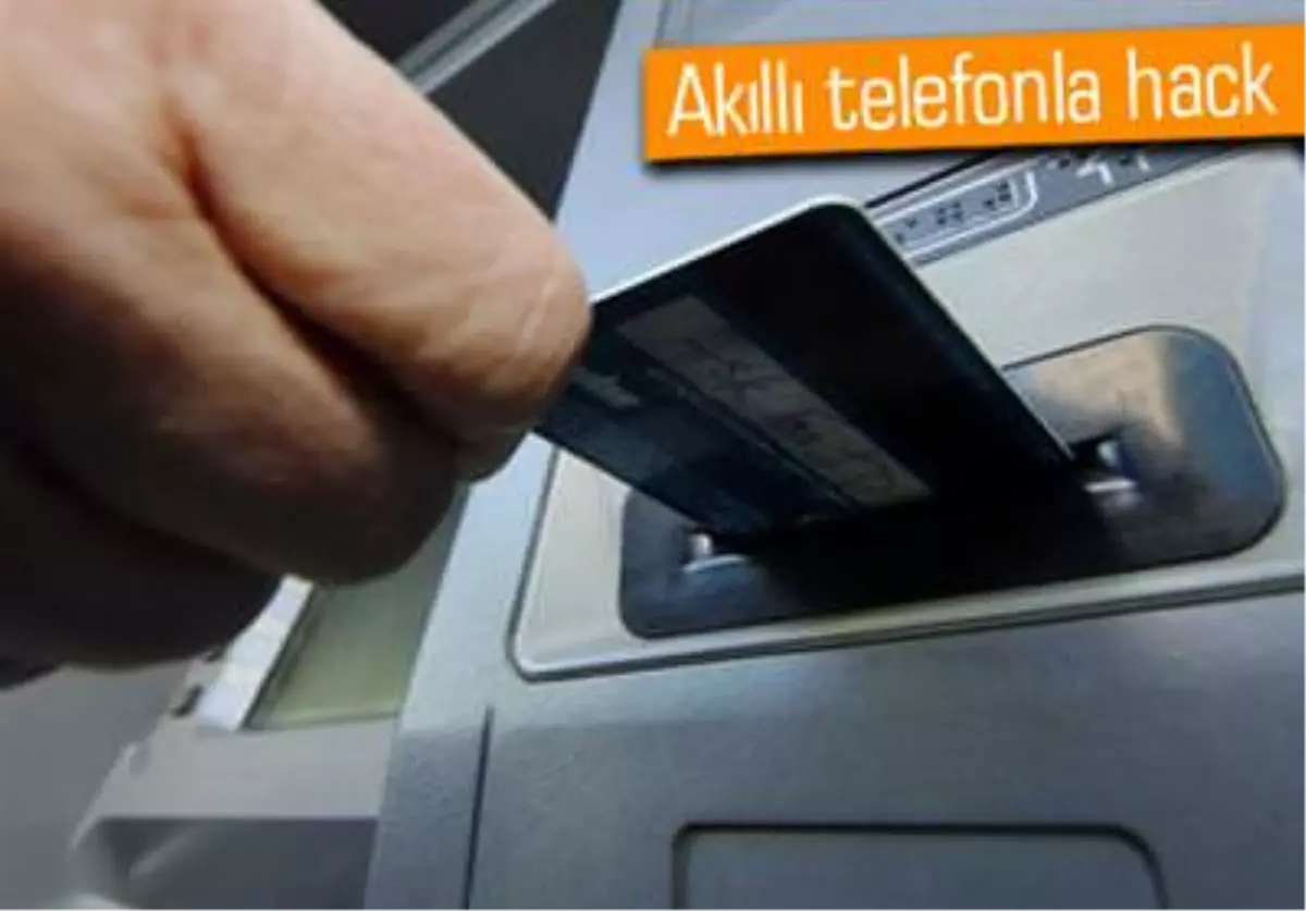 Samsung Galaxy S4\'le Atm Soyuyorlar