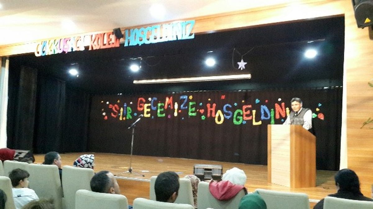 Anasınıfı Öğrencileri Şiir Gecesi Düzenledi