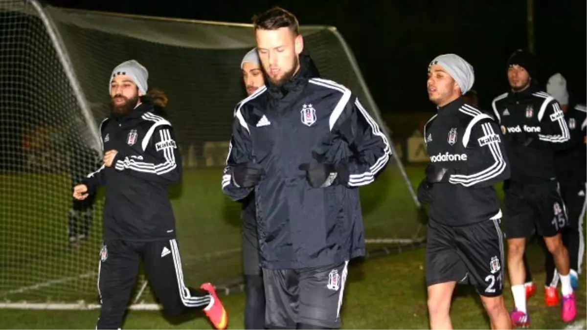 Beşiktaş İkinci Yarı Hazırlıklarına Başladı