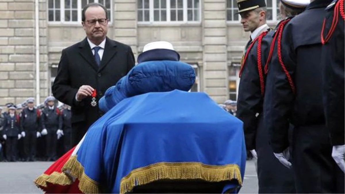 Charlie Hebdo Saldırısının Sembolü Müslüman Polis İçin Cenaze Töreni