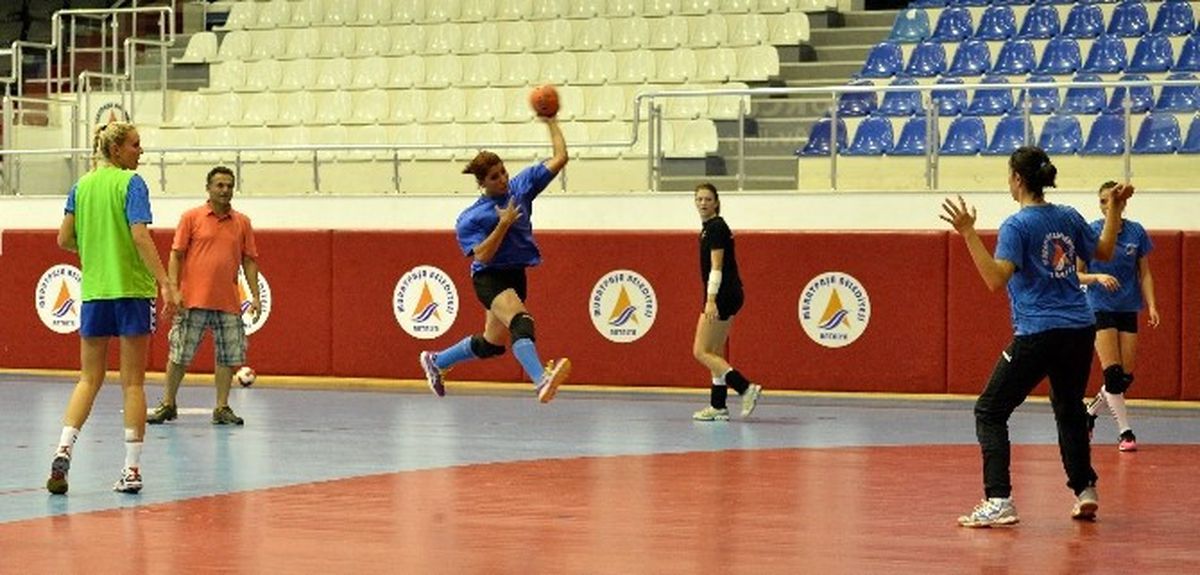 Hentbol Bayanlar Süper Ligi