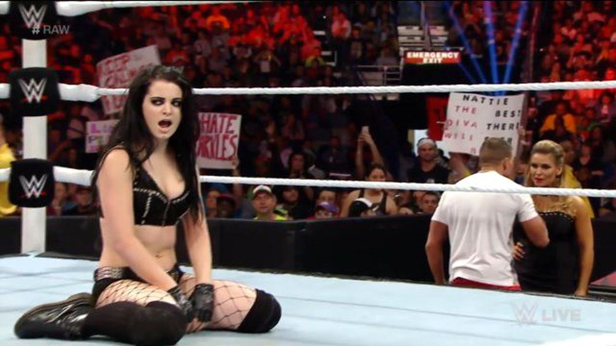 Kadın Dövüşçü Maçı Kaybedince Delirdi