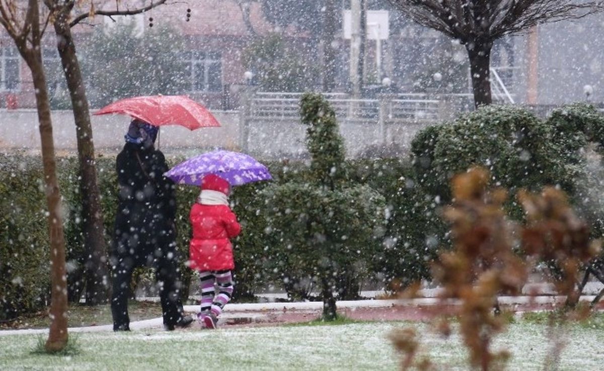 Manisa\'da Kar Yağışı Eğitimi Vurdu