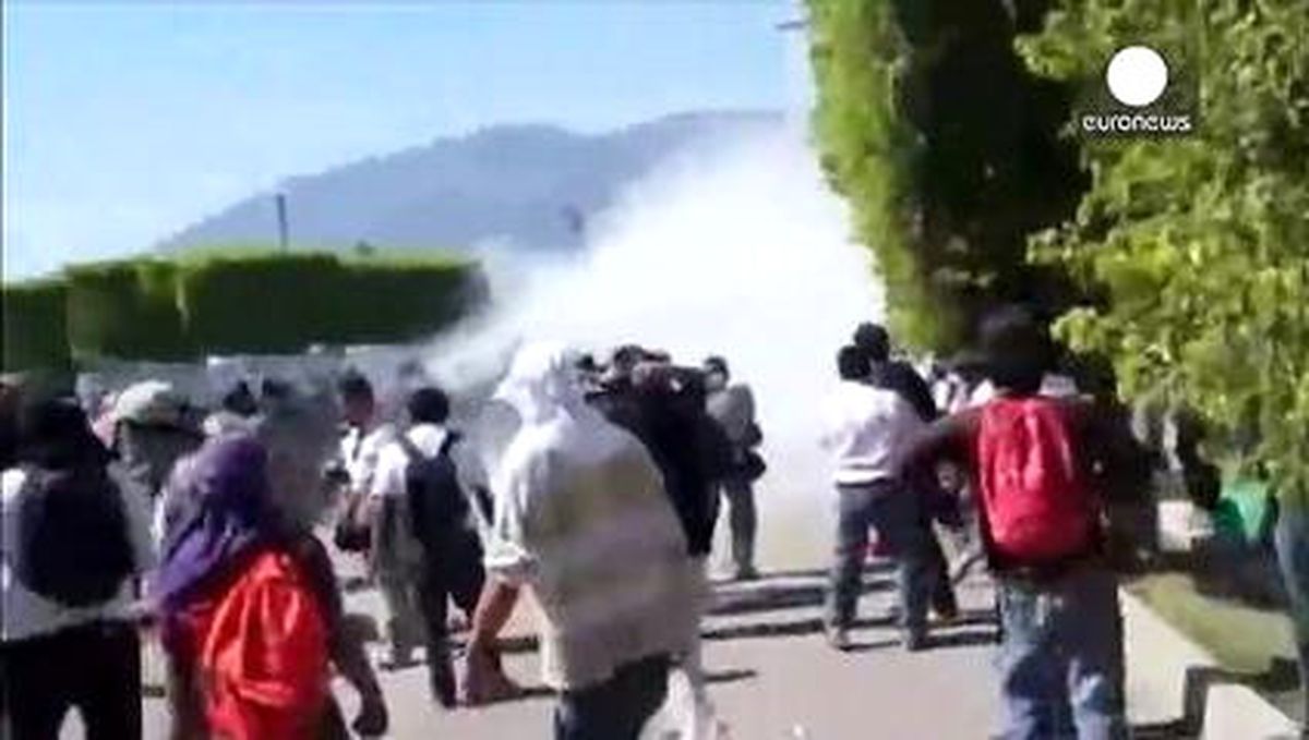 Meksika\'da 43 Öğrenci İçin Protesto Eylemi