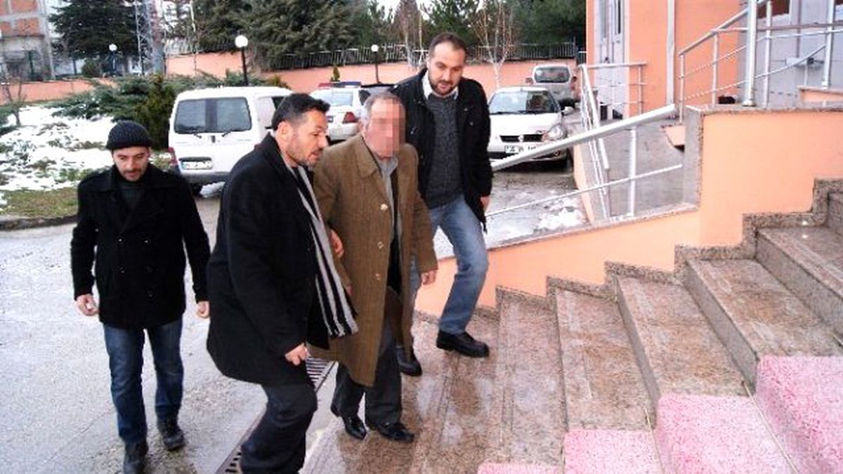 Sahte Kimlikle Dolandıran Şahıs Yakalandı