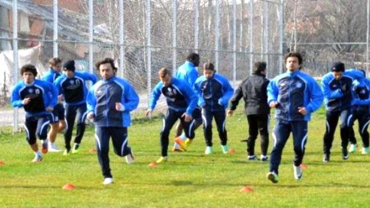 Adana Demirspor İkinci Yarıya Hazırlanıyor