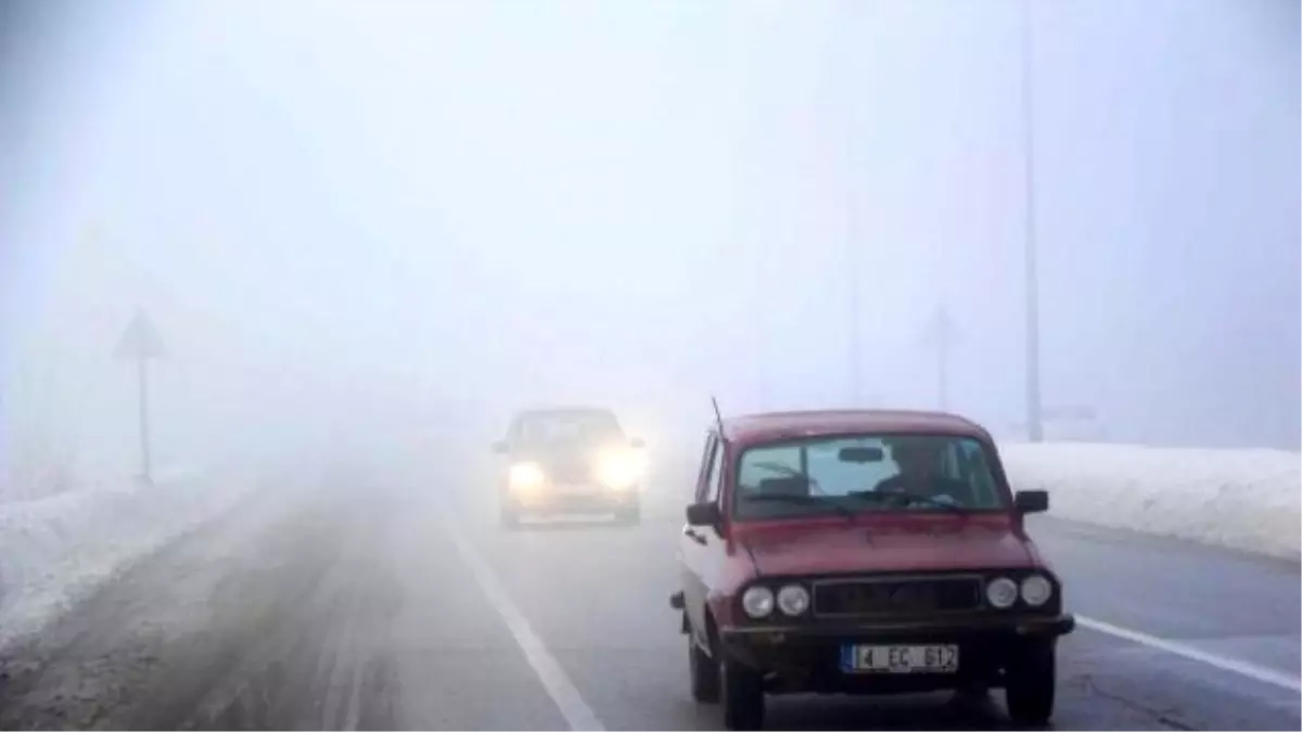 Bolu Dağında Sis Ulaşımı Aksatıyor