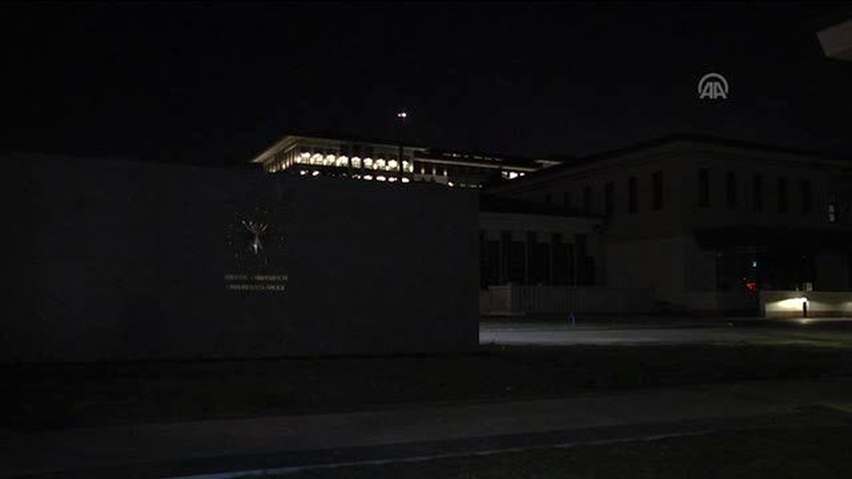 Cumhurbaşkanlığı Sofrası Akademisyenleri Ağırladı - Prof. Dr. Caşır