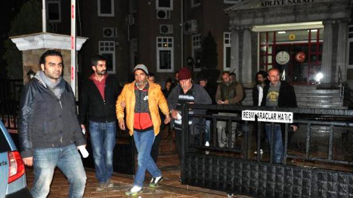Didim\'de İnsan Tacirlerinden 7\'si Tutuklandı