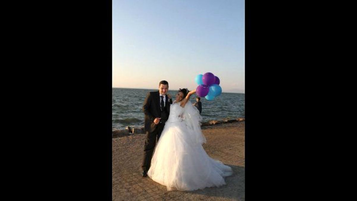 Dört Aylık Hamileyken Ölen Kadından Geriye Fotoğrafları Kaldı