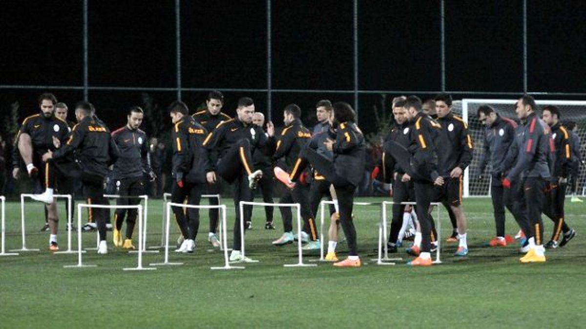 Galatasaray Alanya\'da İlk Antrenmanını Yaptı
