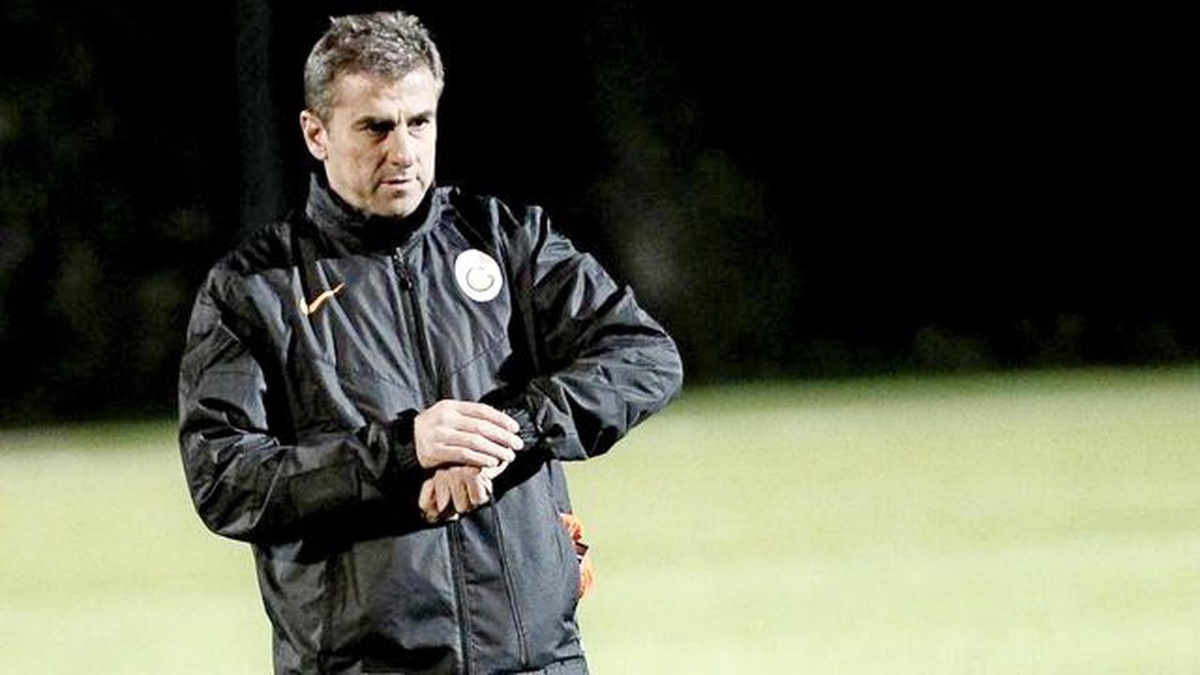 Hamza Hamzaoğlu\'ndan Galatasaraylı Futbolculara Sürpriz Test