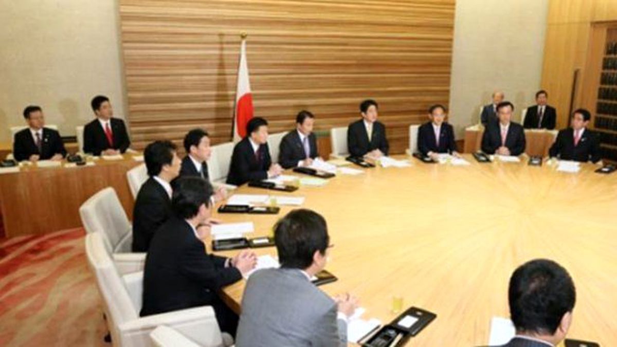 Japonya\'da Rekor Savunma Bütçesi