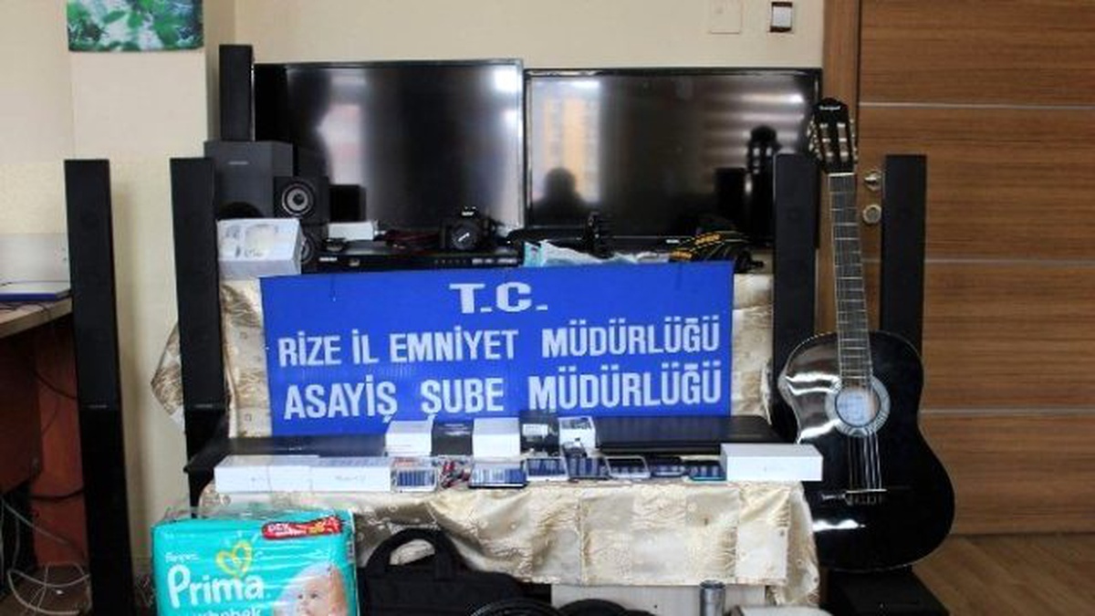 Kredi Kartı Dolandırıcıları Yakalandı