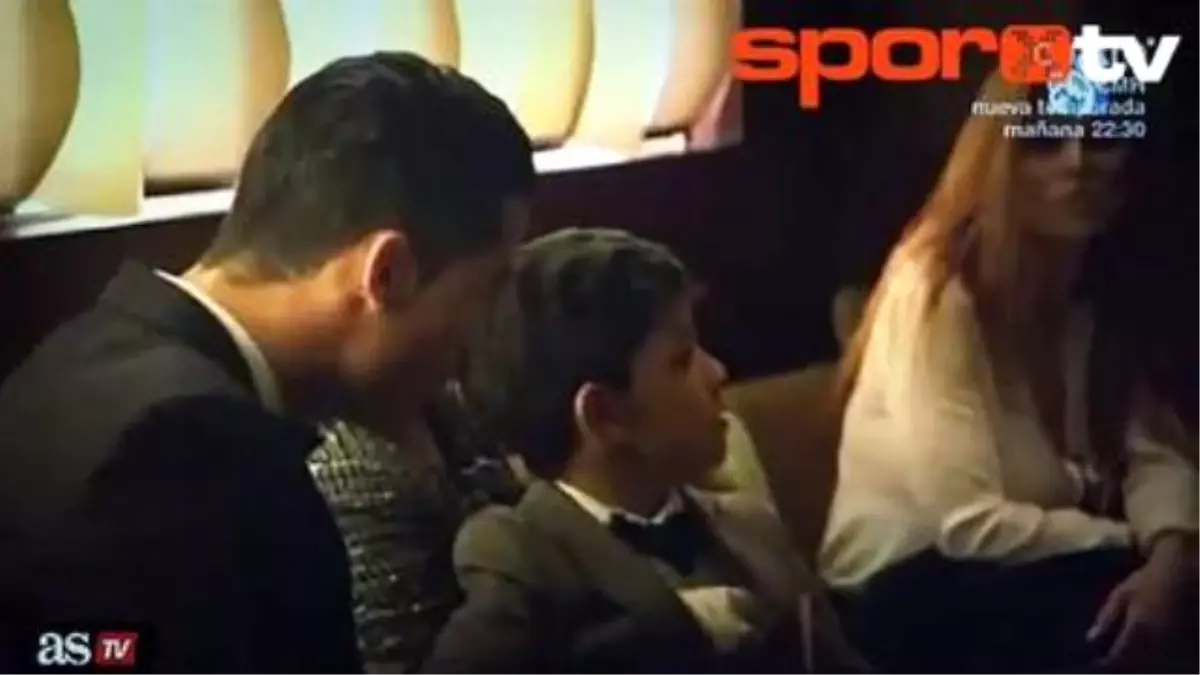 Ronaldo\'nun Oğlu Messi Hayranıymış!