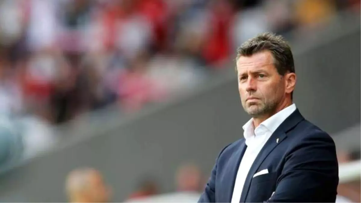 Skibbe, Es-Es\'te Çıtayı Yükseltiyor