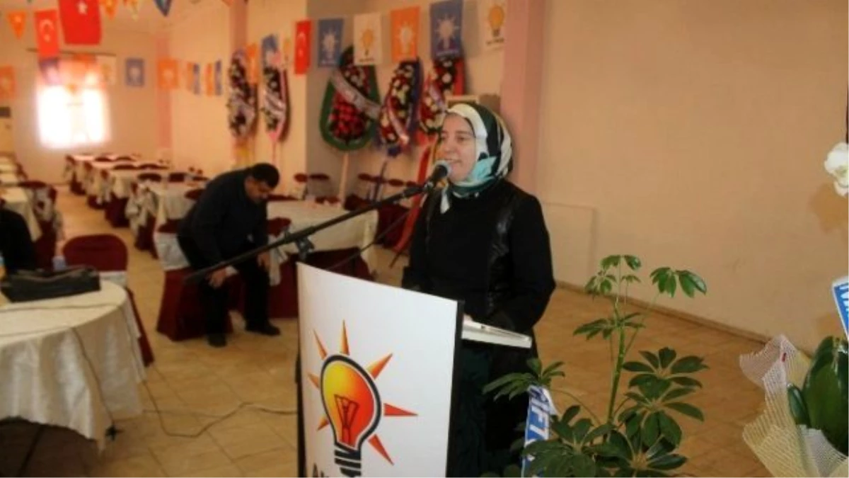 AK Parti Yenişehir Kadın Kollarında Karayel Güven Tazeledi