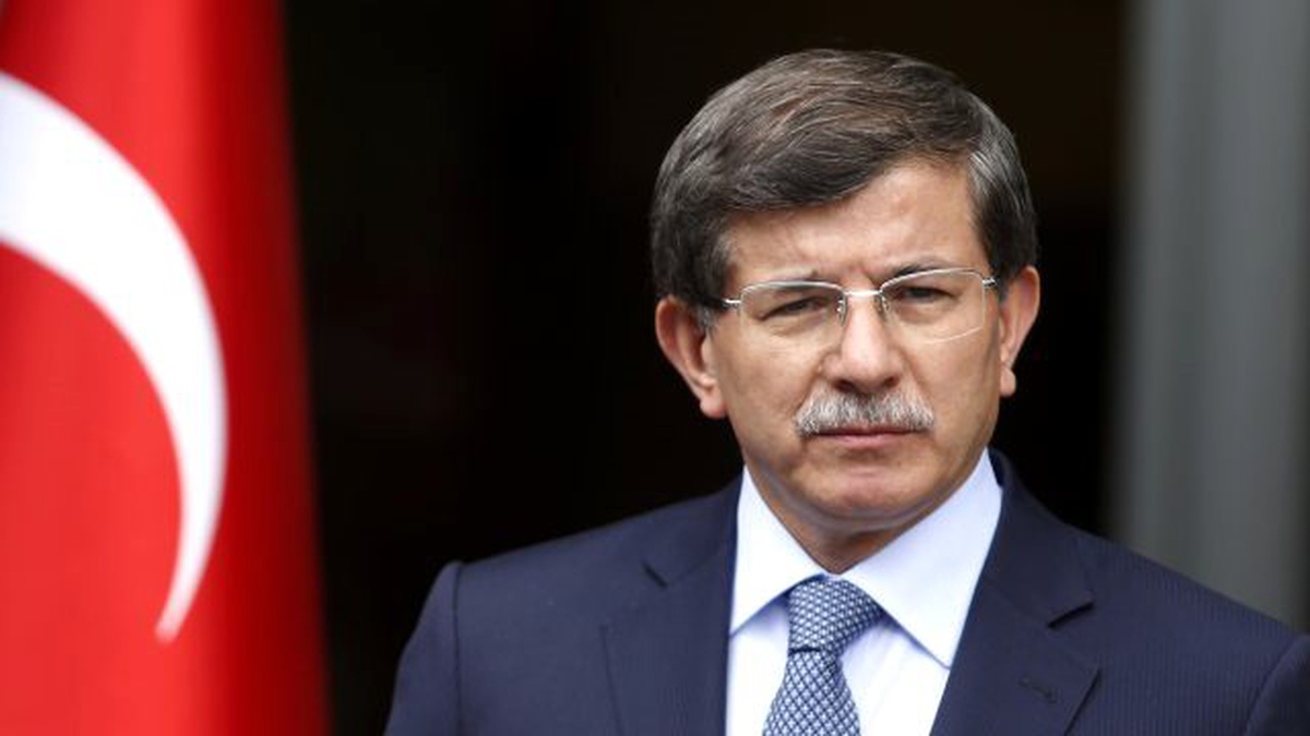 Bu Ülkede Kimse Peygambere Hakaret Edemez!