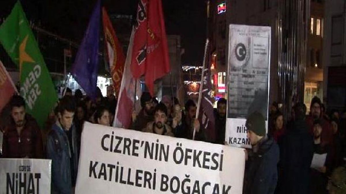 Cizre'de Ölen 12 Yaşındaki Çocuk İçin Taksim'de Eylem