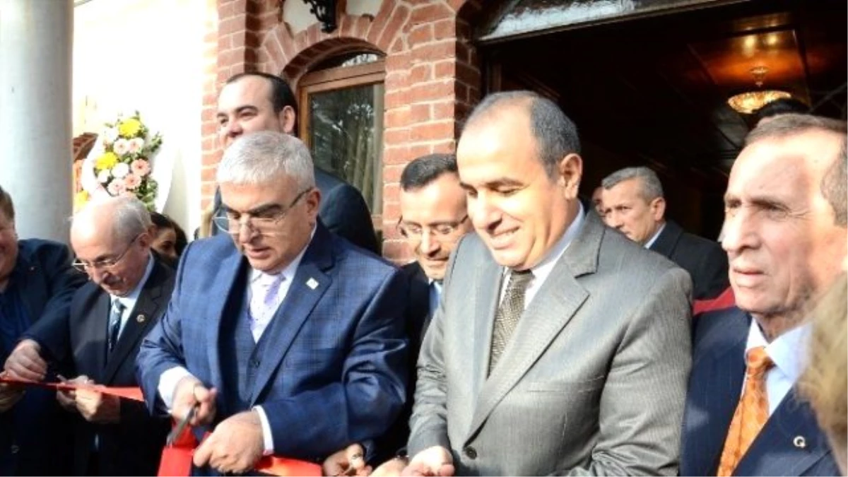 Çorlu\'da Tarihi Belediye Binası Törenle Açıldı