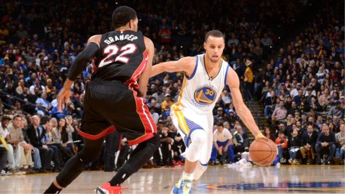 Curry - Thompson İşbirliği Golden State Warriors\'a Miami Heat Karşısında Galibiyeti Getirdi