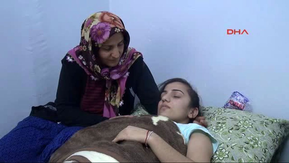 Kobani Eylemlerinde 3 Yerinden Vurulup Felç Kalan Genç Kız Şüpheli Oldu