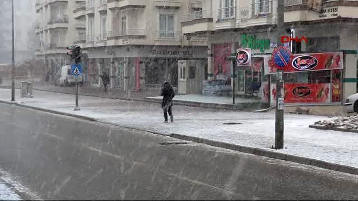 Gaziantep\'te Kar Yağışı