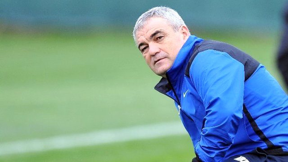 Rıza Çalımbay\'ın Derdi Transfer Yasağı