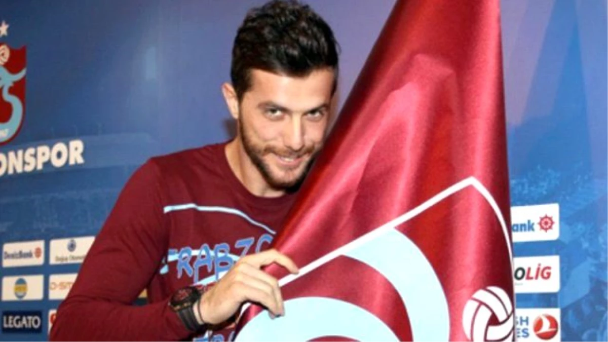 Trabzonspor, Uğur Demirok\'u Resmen Transfer Etti