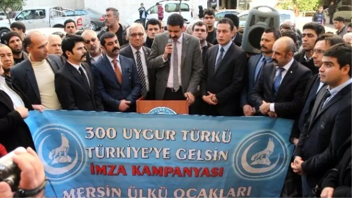 Uygur Türkleri İçin 30 Bin İmza