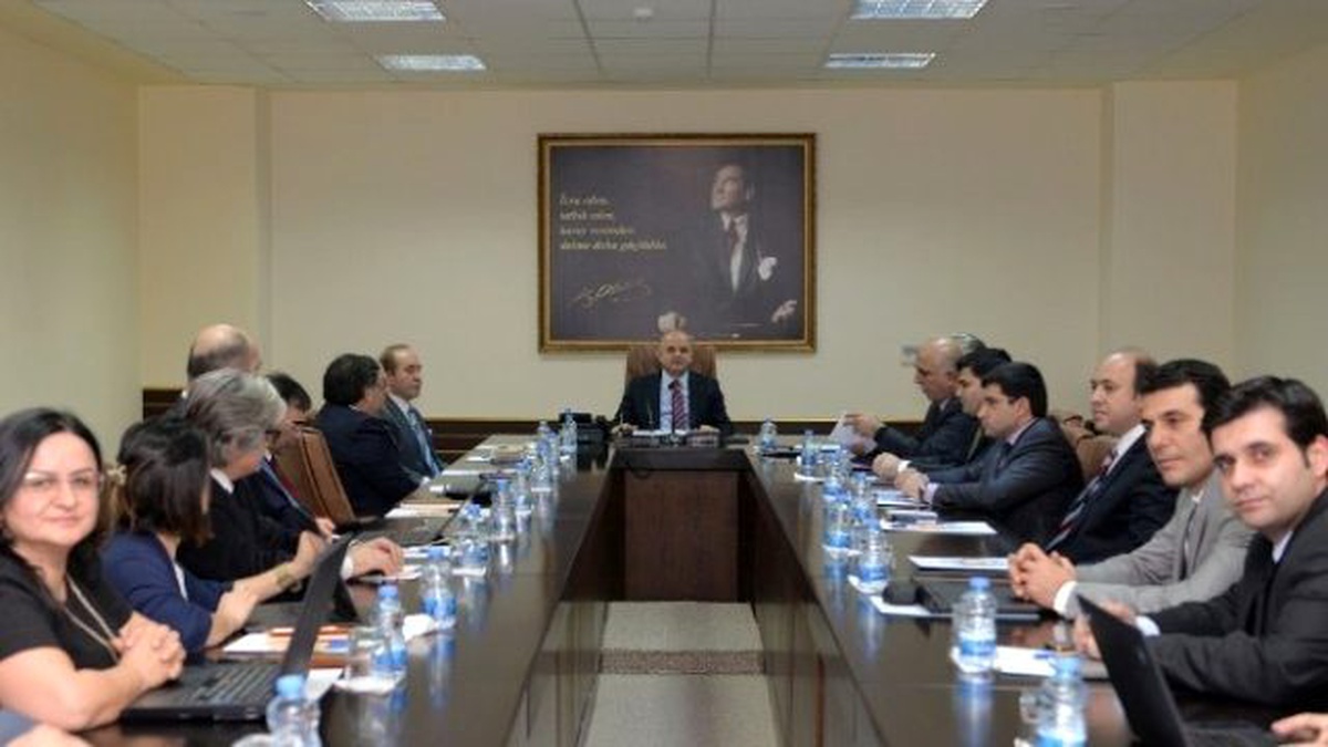 Vali Çakacak, Elektrik Kesintilerine El Attı