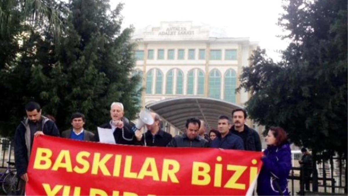 Fizik Öğretmeni, Erdoğan\'a Hakaretten Yargılanıyor