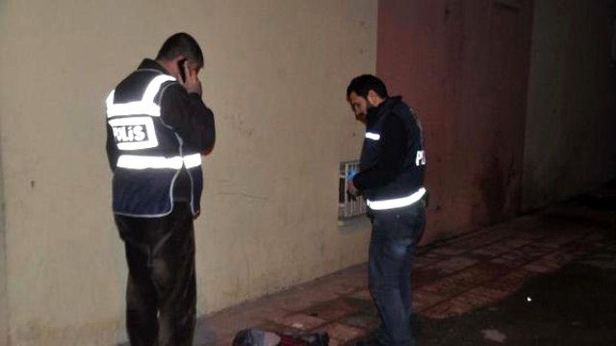 Sağlık Ocağı Yanına Bırakılan Valiz Bomba Paniğine Yol Açtı