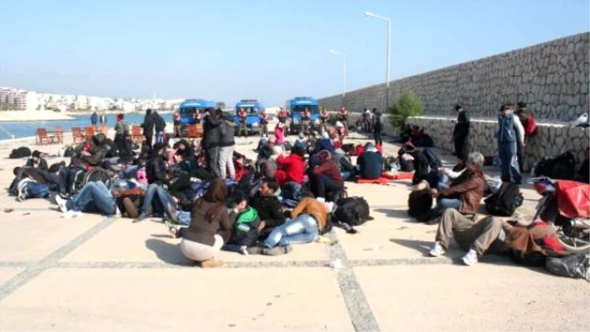 Balıkçı Teknesinde 140 Suriyeli Yakalandı