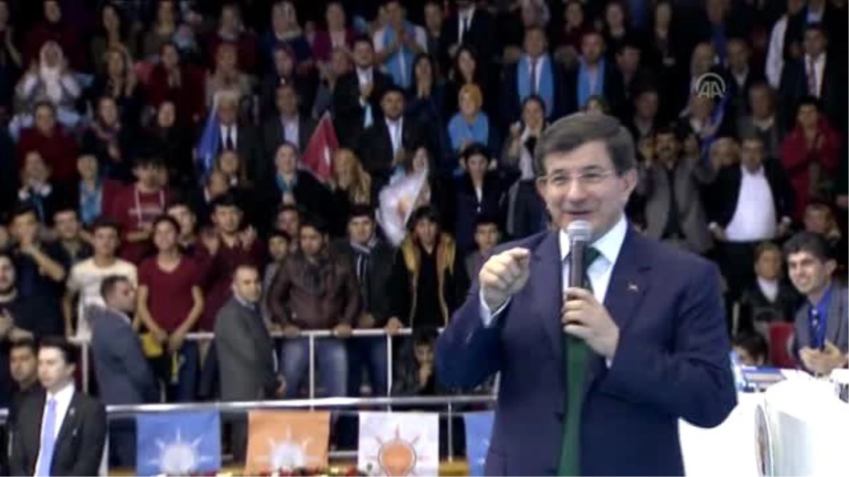 Davutoğlu: "Öyle Birileri \'Şurası Bizim Kalemizdir\' Diyemez"