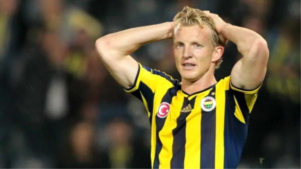 Fenerbahçeli Dirk Kuyt Transfer Tekliflerini Doğruladı