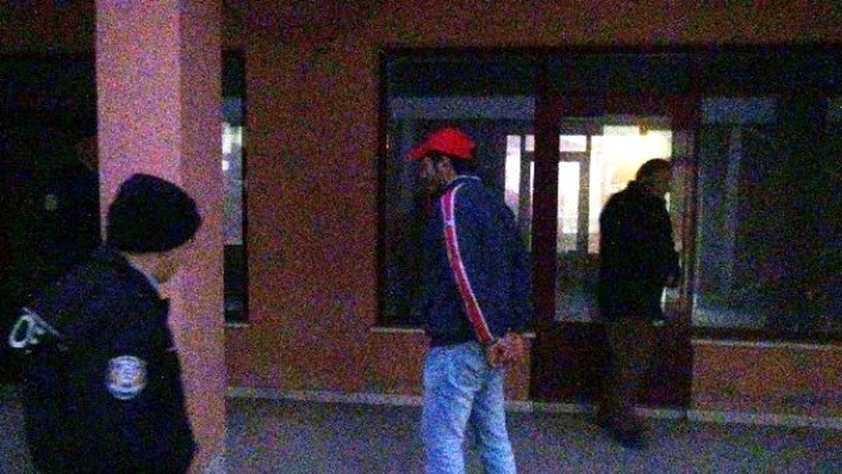 Su Faturası Yüzünden Memuru Bıçakladı
