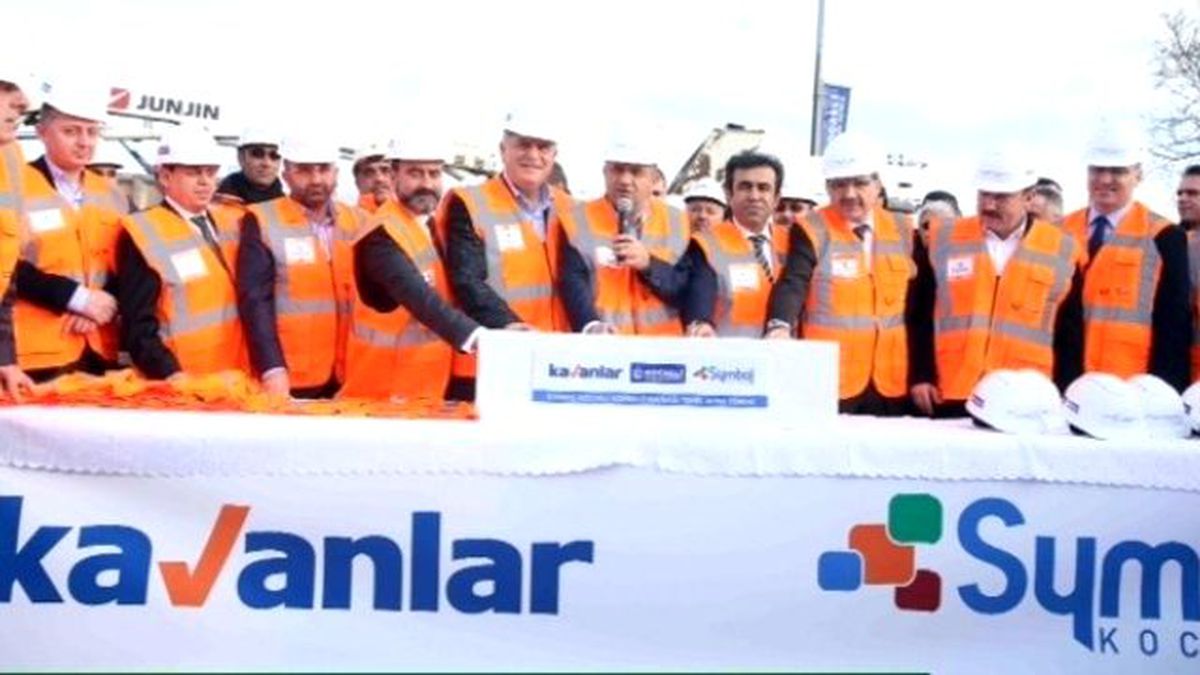 64 Milyonluk Kavşağın Temeli Atıldı
