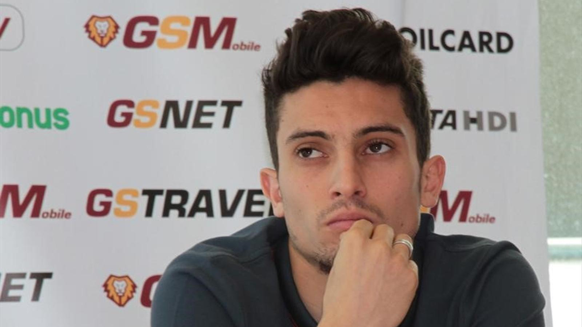 Alex Telles: Bana ve Galatasaray\'a Gelen Resmi Bir Teklif Yok