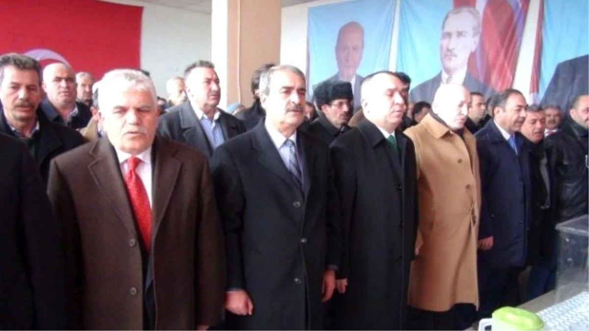 Doğanşehir\'de MHP Kongresi Yapıldı.