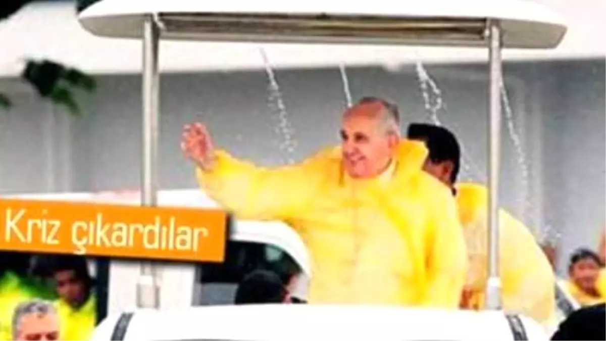 Hackerlar Hesapları Hackleyip, \'Savaş Başladı\' Dediler