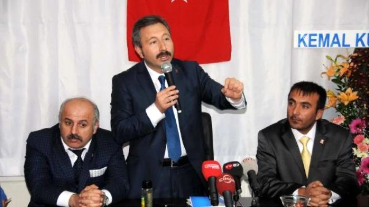 İdris Bal: Türkiye\'de Din ile Siyaset Yapılmamalıdır