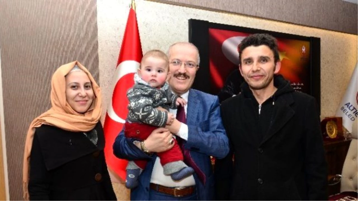 Küçük Erdoğan Başkan Kafaoğlu\'nu Ziyaret Etti