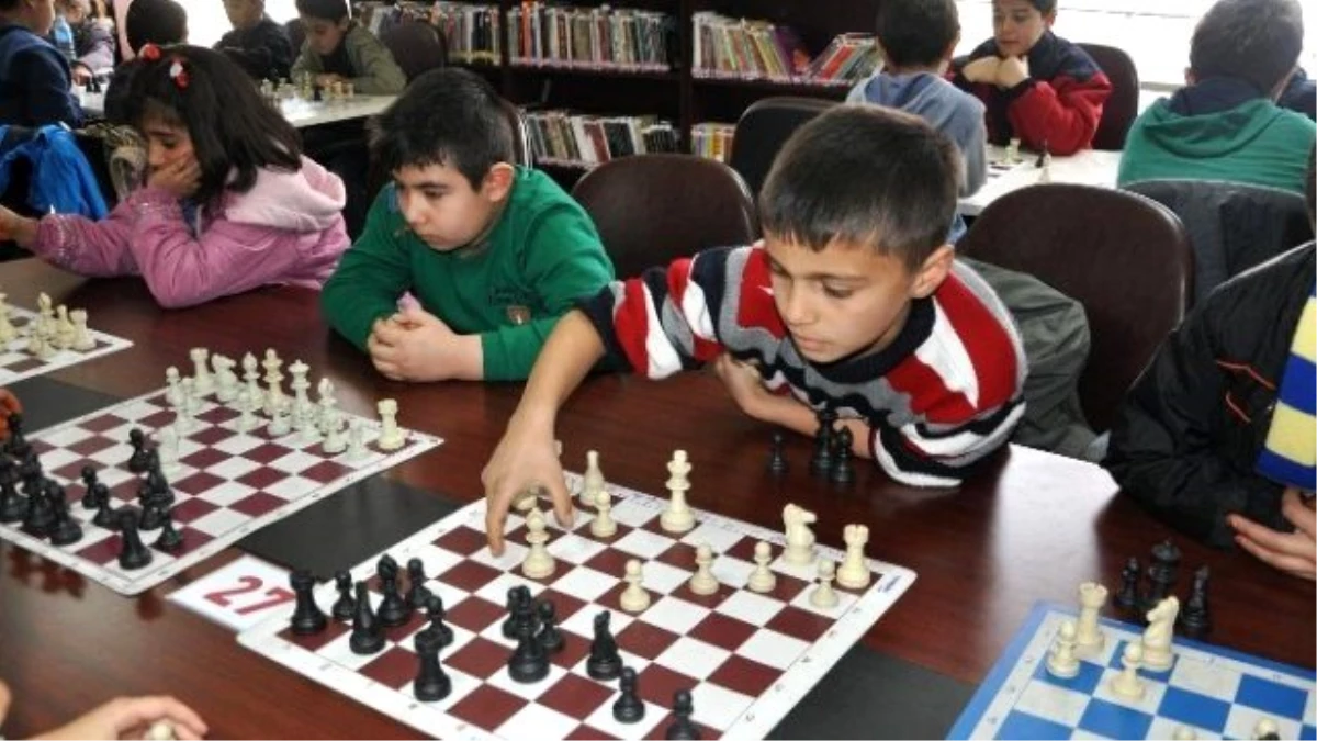 Sorgun\'da Satranç Turnuvası Başladı