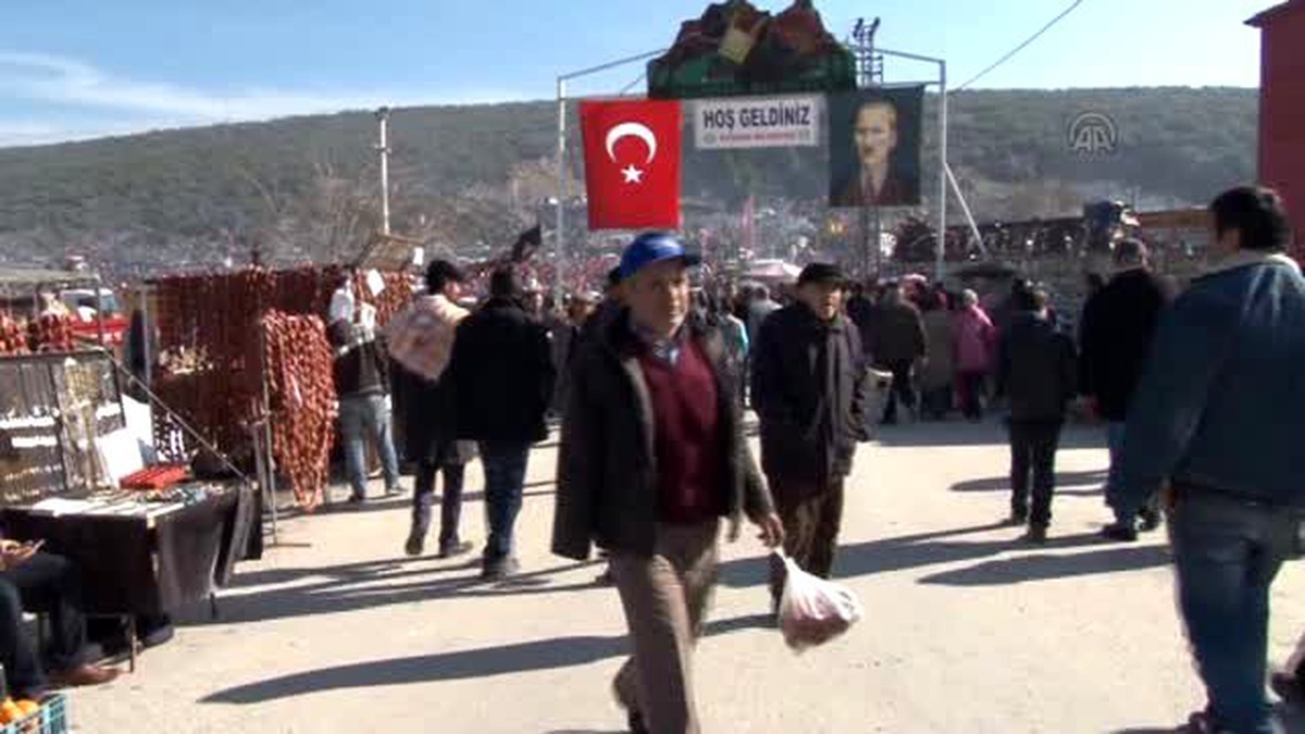 Tekrar) Deve Güreşi Festivalinde "Siyasi Konuşma" Polemiği