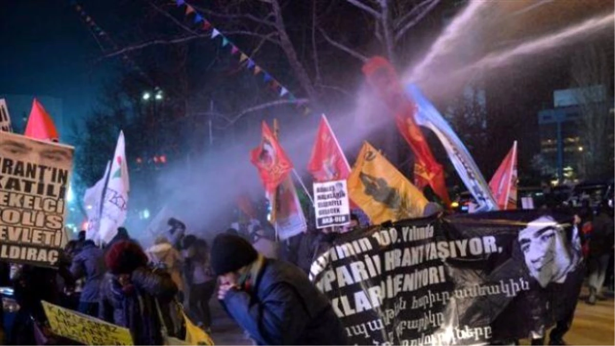 Ankara\'da Hrant Dink\'i Anma Yürüyüşüne Polis Müdahalesi