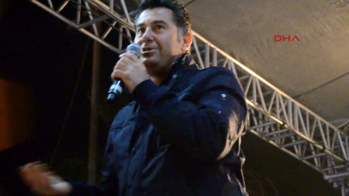 Bodrum Mandalina Şenliğinde Gökhan Tepe Rüzgarı Esti