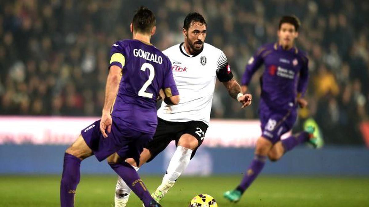 Cesena Hugo Almeida\'nın Sözleşmesini Feshetti!