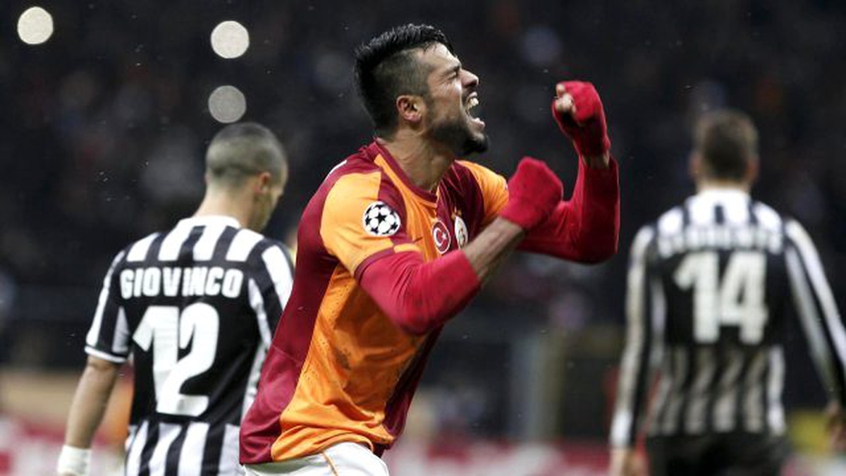 Galatasaray\'da Gökhan Zan Sorunu Çözülüyor