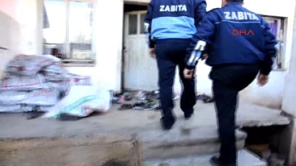 2 Odada Yaşayan 28 Suriyeli Kampa Yerleştirilecek